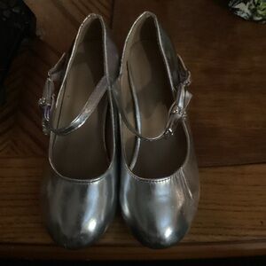 Link Shiny Silver Kids Heels